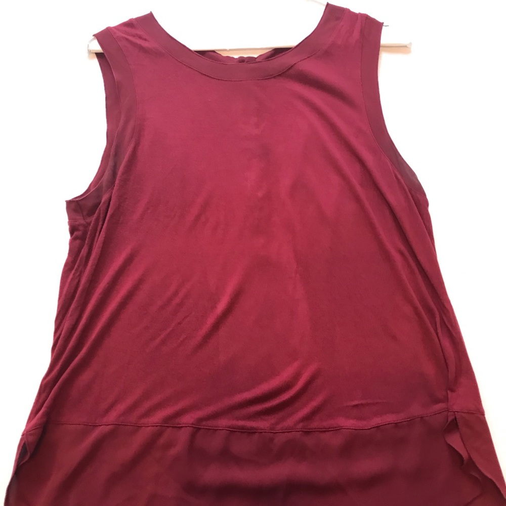 Loft sleeveless blouse